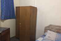 Bedroom Single Room next to Bank BTN (SYL)