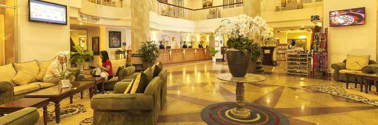 Lobby First Hotel