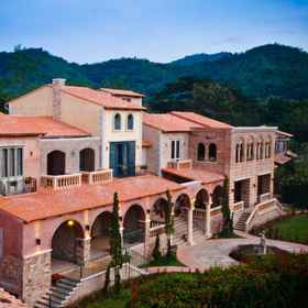 Palazzo La Toscana Suanphueng 1, Hotel Pa Wai