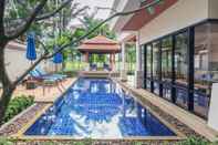 Kolam Renang Laguna Fairway Pool Villa (LLF6007)