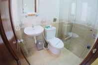 Toilet Kamar Phan Anh Hotel