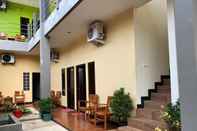 Exterior Oasis Sumber Alam Homestay