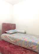 BEDROOM Large Room close to Kota Wisata and Ciputra Mall (IVN)