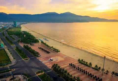 Nearby View and Attractions Vinh Trung Plaza  Hotel