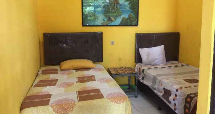 Bedroom Economy Room near Train Station Paledang at Wisma Firman (WF2)