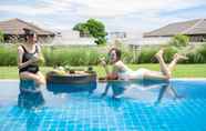 สระว่ายน้ำ 4 The Spirit Hua Hin Resort