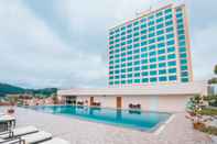 Swimming Pool Muong Thanh Grand Lao Cai Hotel