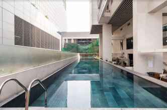 Kolam Renang 4 One Bedroom at Fort 1 Global City Center