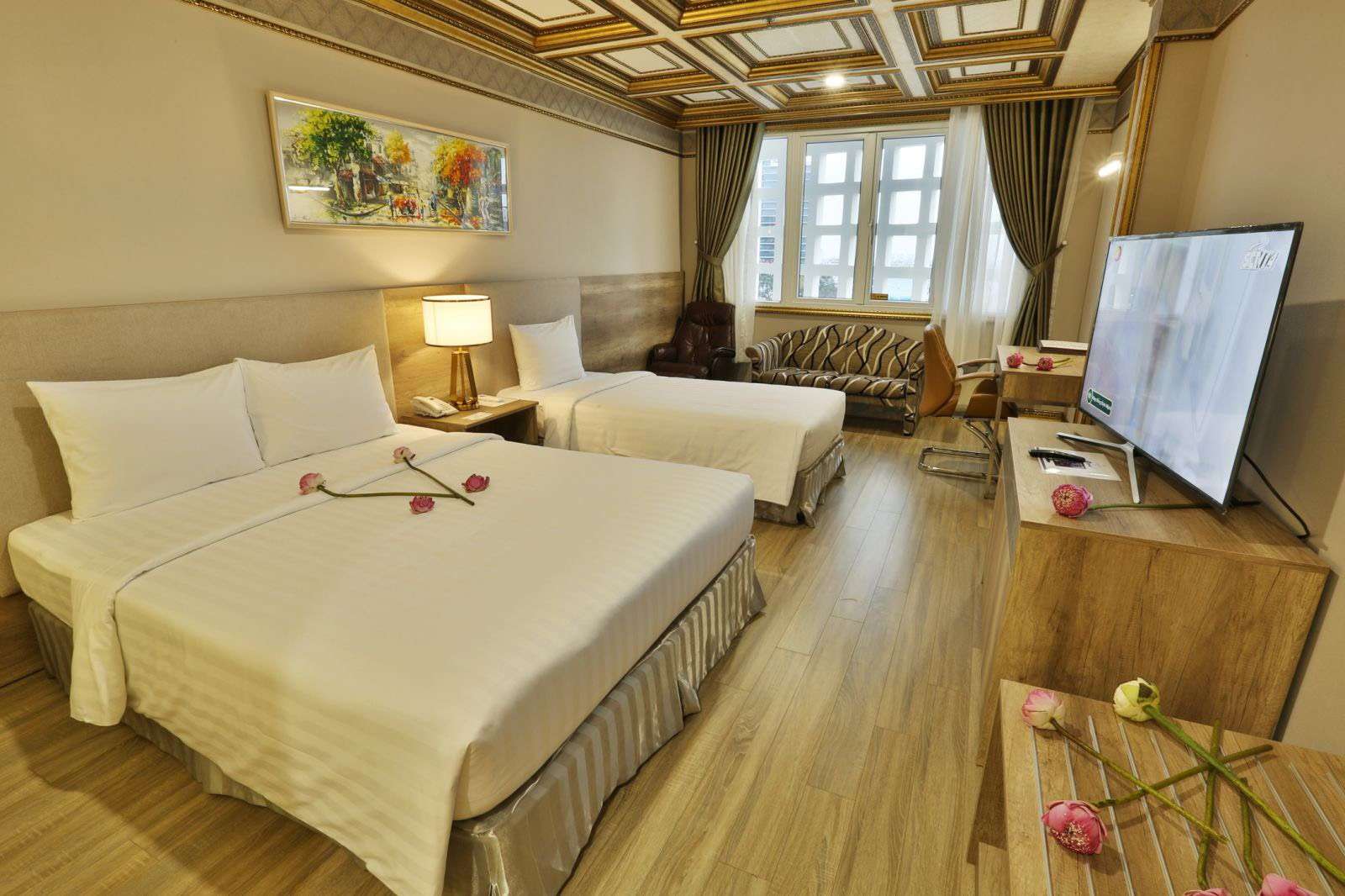 Lotus Saigon Hotel - khách sạn Ga Sài Gòn