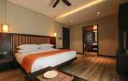 Bilik Tidur 2 Two Seasons Coron Bayside Hotel