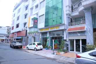 Bên ngoài 4 Kim Long Hotel