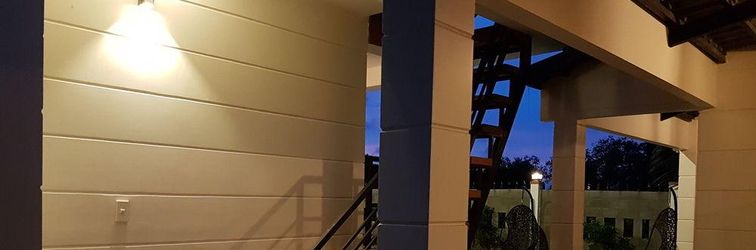 로비 Nhat Huy Bungalow