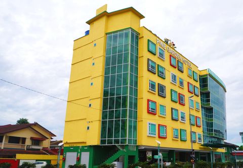 外観 Pine Garden Hotel