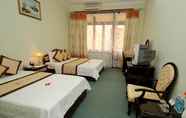 Bedroom 4 Duy Tan Hotel