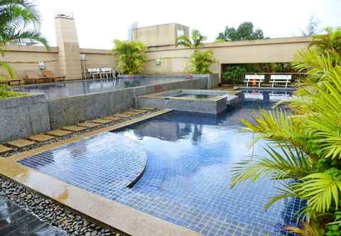 Swimming Pool Saigon Ban Me Hotel