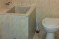 In-room Bathroom Jakatawang Kostel No 16