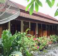 Exterior 4 Jakatawang Kostel No 16