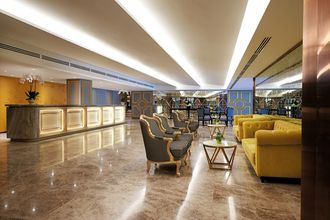 로비 4 Cosmo Hotel Kuala Lumpur