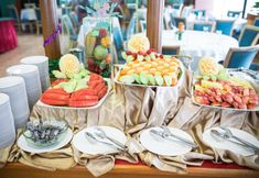 ร้านอาหาร 6 Grand Tower Inn rama 6 Hotel
