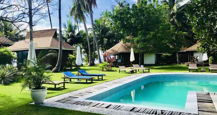 Swimming Pool Dolarog Beach Resort