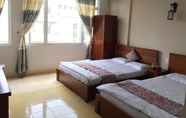 Bilik Tidur 3 Huong Ha Mini Hotel