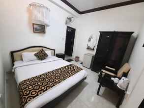Bedroom 4 Huong Duong Hotel