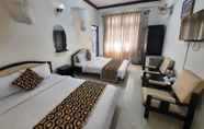 Bedroom 3 Huong Duong Hotel