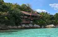 Exterior 5 Serendipity Beach Resort Koh Lipe