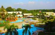 Hồ bơi 3 Klir Waterpark Resort