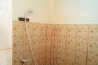 Toilet Kamar Together Homestay