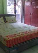 BEDROOM OYO 91473 Wisma Husada 1 Semarang