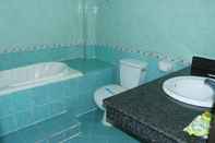 ห้องน้ำภายในห้อง Asean Hai Ngoc
