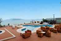 Swimming Pool Diamond Bay Residence Nha Trang