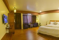 Bedroom 5 The Mountaineer Hotel