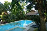 Swimming Pool The Sun Villa Resort and Spa Hilltop