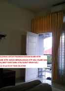 BEDROOM Triple A Homestay 1 Syariah