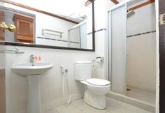 In-room Bathroom 5 Sutera Inn Prima