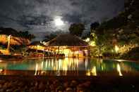 Swimming Pool Loyfa Natural Resort