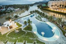 Kolam Renang Champa Island Nha Trang - Resort Hotel & Spa
