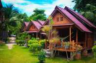 ภายนอกอาคาร Hut Sun Bungalows