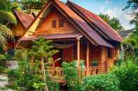 ห้องนอน Hut Sun Bungalows