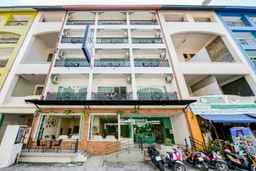 Maleewan Jomtien, THB 933.32