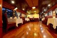 Restoran Halong Imperial Classic Cruise