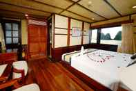 Bedroom Halong Imperial Classic Cruise