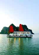 LOBBY Halong Imperial Classic Cruise