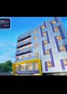 EXTERIOR_BUILDING Verse Lite Hotel Gajah Mada