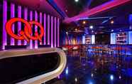 Bar, Kafe dan Lounge 7 Hotel Neo+ Balikpapan by ASTON