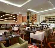 Restaurant 3 Hotel Neo+ Balikpapan by ASTON