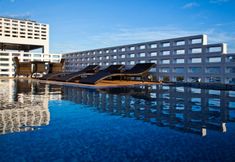 Hồ bơi 7 Golden Holiday Hotel Nha Trang