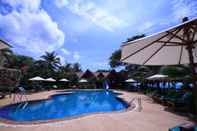 Kolam Renang Dream Team Beach Resort